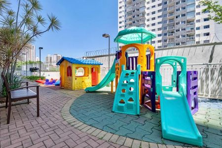 Apartamento à venda com 60m², 2 quartos e 1 vagaÁrea comum - Playground