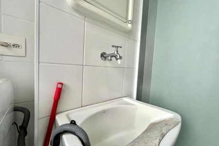 Apartamento à venda com 60m², 2 quartos e 1 vagaÁrea de Serviço