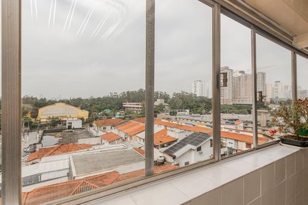 Apartamento à venda com 84m², 2 quartos e 1 vaga Apartamento à venda com 84m², 2 quartos e 1 vagaÁrea de Serviço