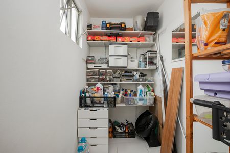 Apartamento à venda com 84m², 2 quartos e 1 vaga Apartamento à venda com 84m², 2 quartos e 1 vagaQuarto de Serviço