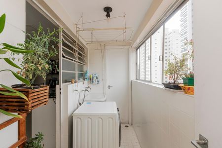 Apartamento à venda com 84m², 2 quartos e 1 vaga Apartamento à venda com 84m², 2 quartos e 1 vagaÁrea de Serviço