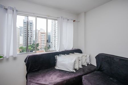 Apartamento à venda com 84m², 2 quartos e 1 vaga Apartamento à venda com 84m², 2 quartos e 1 vagaSala