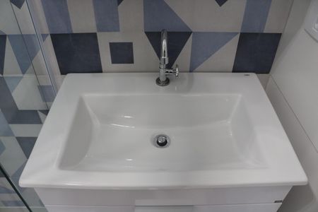 Apartamento para alugar com 46m², 2 quartos e sem vagaBanheiro