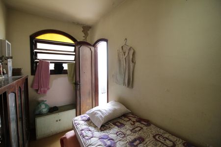 Casa de condomínio à venda com 350m², 5 quartos e 5 vagasQuarto da área de Serviço 