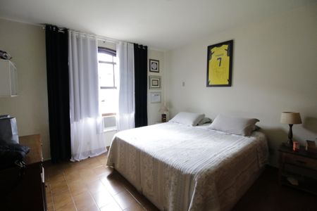 Casa de Condomínio à venda com 5 quartos, 350m² em Anil, Rio de Janeiro