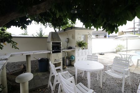 Casa de condomínio à venda com 350m², 5 quartos e 5 vagasChurrasqueira