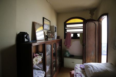 Casa de condomínio à venda com 350m², 5 quartos e 5 vagasQuarto da área de Serviço 