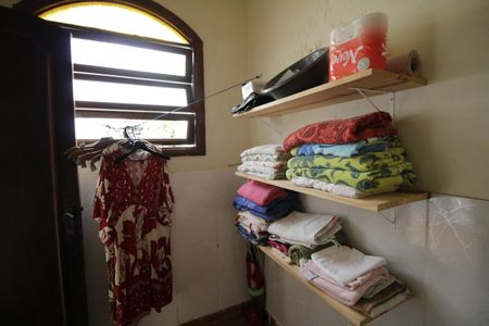 Casa de condomínio à venda com 350m², 5 quartos e 5 vagasQuarto da área de Serviço 2
