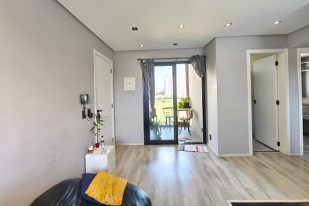 Sala de apartamento para alugar com 2 quartos, 52m² em Jardim Ipaussurama, Campinas