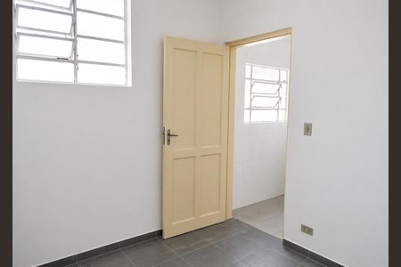 Casa para alugar com 90m², 2 quartos e 1 vagaQuarto