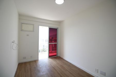 Apartamento à venda com 173m², 3 quartos e 2 vagasQuarto 2