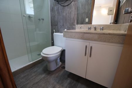Apartamento à venda com 173m², 3 quartos e 2 vagasBanheiro Social 2
