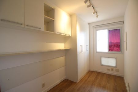 Apartamento à venda com 173m², 3 quartos e 2 vagasQuarto 1