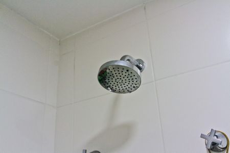 Banheiro da Suíte de apartamento para alugar com 2 quartos, 57m² em Piqueri, São Paulo