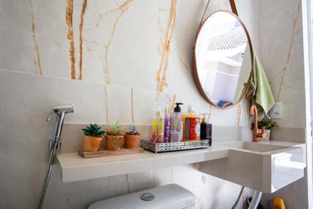 Casa para alugar com 248m², 3 quartos e 2 vagasBanheiro Externo