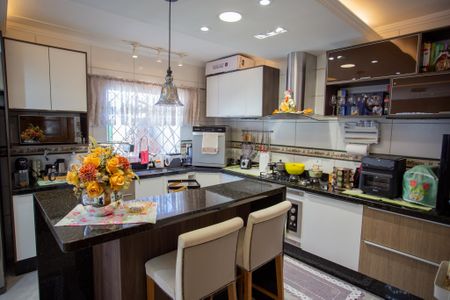 Casa para alugar com 248m², 3 quartos e 2 vagasCozinha