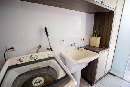 Casa para alugar com 248m², 3 quartos e 2 vagasLavanderia