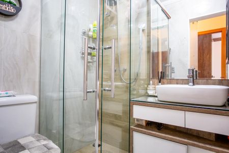 Casa para alugar com 248m², 3 quartos e 2 vagasBanheiro