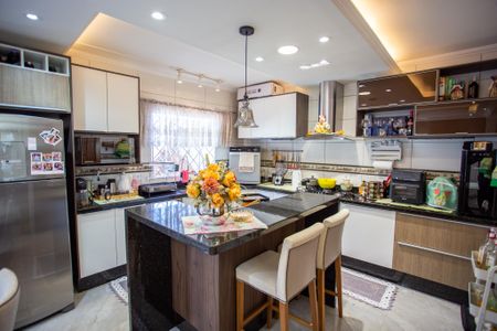 Casa para alugar com 248m², 3 quartos e 2 vagasCozinha