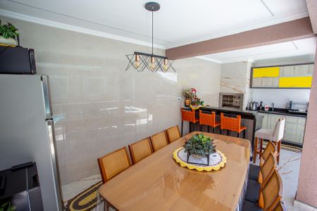 Casa para alugar com 248m², 3 quartos e 2 vagasEspaço Gourmet