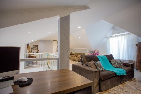 Casa para alugar com 248m², 3 quartos e 2 vagasEscritório