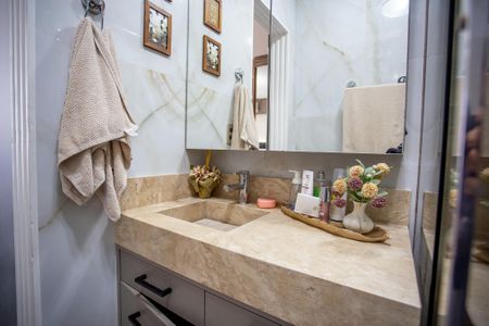 Casa para alugar com 248m², 3 quartos e 2 vagasBanheiro da Suíte 1