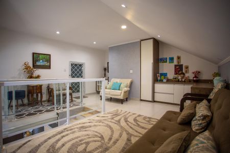 Casa para alugar com 248m², 3 quartos e 2 vagasEscritório