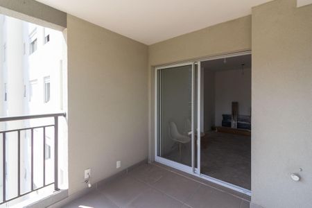 Apartamento à venda com 66m², 2 quartos e 3 vagasVaranda