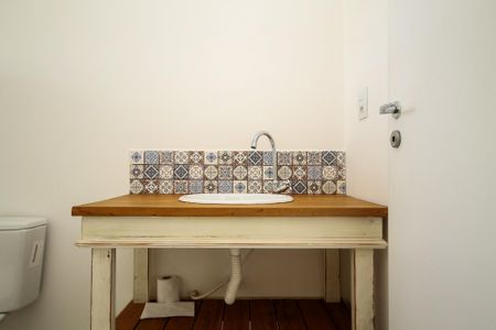 Casa para alugar com 202m², 5 quartos e 5 vagasBanheiro Suíte