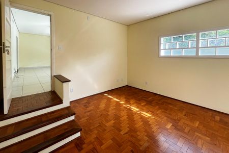 Casa para alugar com 202m², 5 quartos e 5 vagasSala 2
