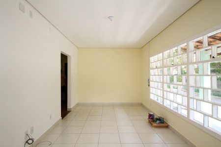 Casa para alugar com 202m², 5 quartos e 5 vagasSala 1