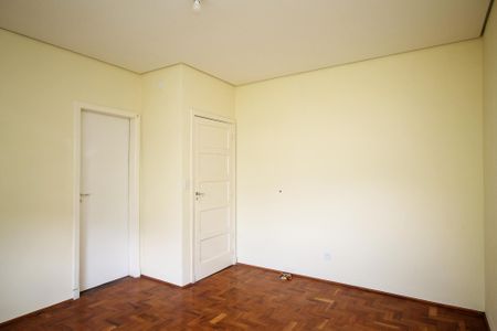 Casa para alugar com 202m², 5 quartos e 5 vagasSuíte