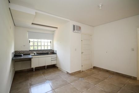 Casa para alugar com 202m², 5 quartos e 5 vagasCozinha