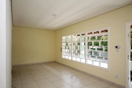 Casa para alugar com 202m², 5 quartos e 5 vagasSala 1