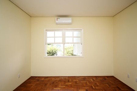 Casa para alugar com 202m², 5 quartos e 5 vagasSuíte