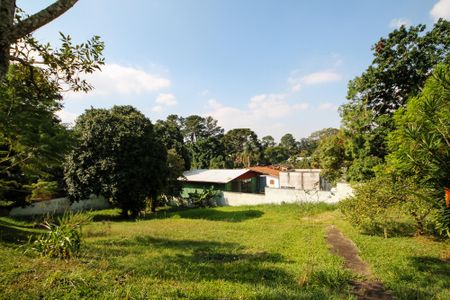 Casa para alugar com 202m², 5 quartos e 5 vagasQuintal