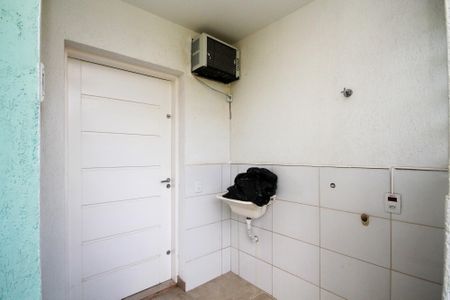 Casa para alugar com 202m², 5 quartos e 5 vagasLavanderia 2