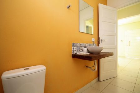 Casa para alugar com 202m², 5 quartos e 5 vagasLavabo