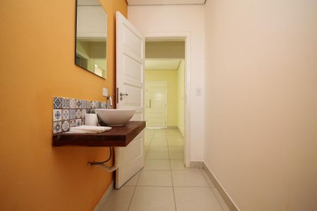 Casa para alugar com 202m², 5 quartos e 5 vagasLavabo