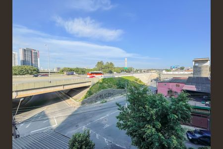 Vista de apartamento à venda com 2 quartos, 59m² em Ayrosa, Osasco