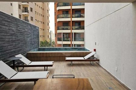 Studio à venda com 25m², 1 quarto e sem vaga Studio à venda com 25m², 1 quarto e sem vagaÁrea comum - Piscina