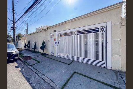 Casa para alugar com 450m², 4 quartos e 4 vagasFachada