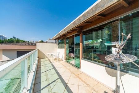 Casa para alugar com 450m², 4 quartos e 4 vagasVaranda da Área Gourmet