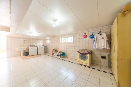 Casa para alugar com 450m², 4 quartos e 4 vagasÁrea de Serviço