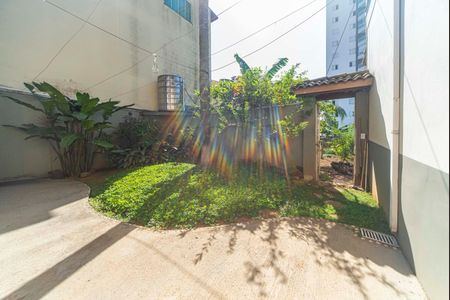 Casa para alugar com 450m², 4 quartos e 4 vagasJardim Fundos