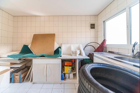 Casa para alugar com 450m², 4 quartos e 4 vagasCozinha casa 2