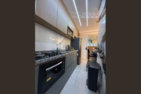 Apartamento à venda com 69m², 3 quartos e 2 vagas Apartamento à venda com 69m², 3 quartos e 2 vagasCozinha