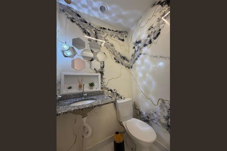 Apartamento à venda com 69m², 3 quartos e 2 vagas Apartamento à venda com 69m², 3 quartos e 2 vagasBanheiro