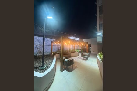 Apartamento à venda com 69m², 3 quartos e 2 vagas Apartamento à venda com 69m², 3 quartos e 2 vagasÁrea externa