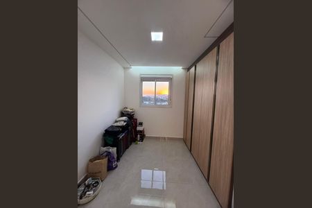Apartamento à venda com 69m², 3 quartos e 2 vagas Apartamento à venda com 69m², 3 quartos e 2 vagasQuarto